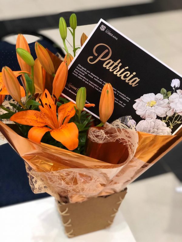 Grupo Soberana participa da palestra O SUCESSO NÃO CABE NA BOLSA 1 O Grupo Soberana participou ontem da palestra O SUCESSO NÃO CABE NA BOLSA, com a jornalista, escritora e especialista em finanças pessoais, Patrícia Lages.