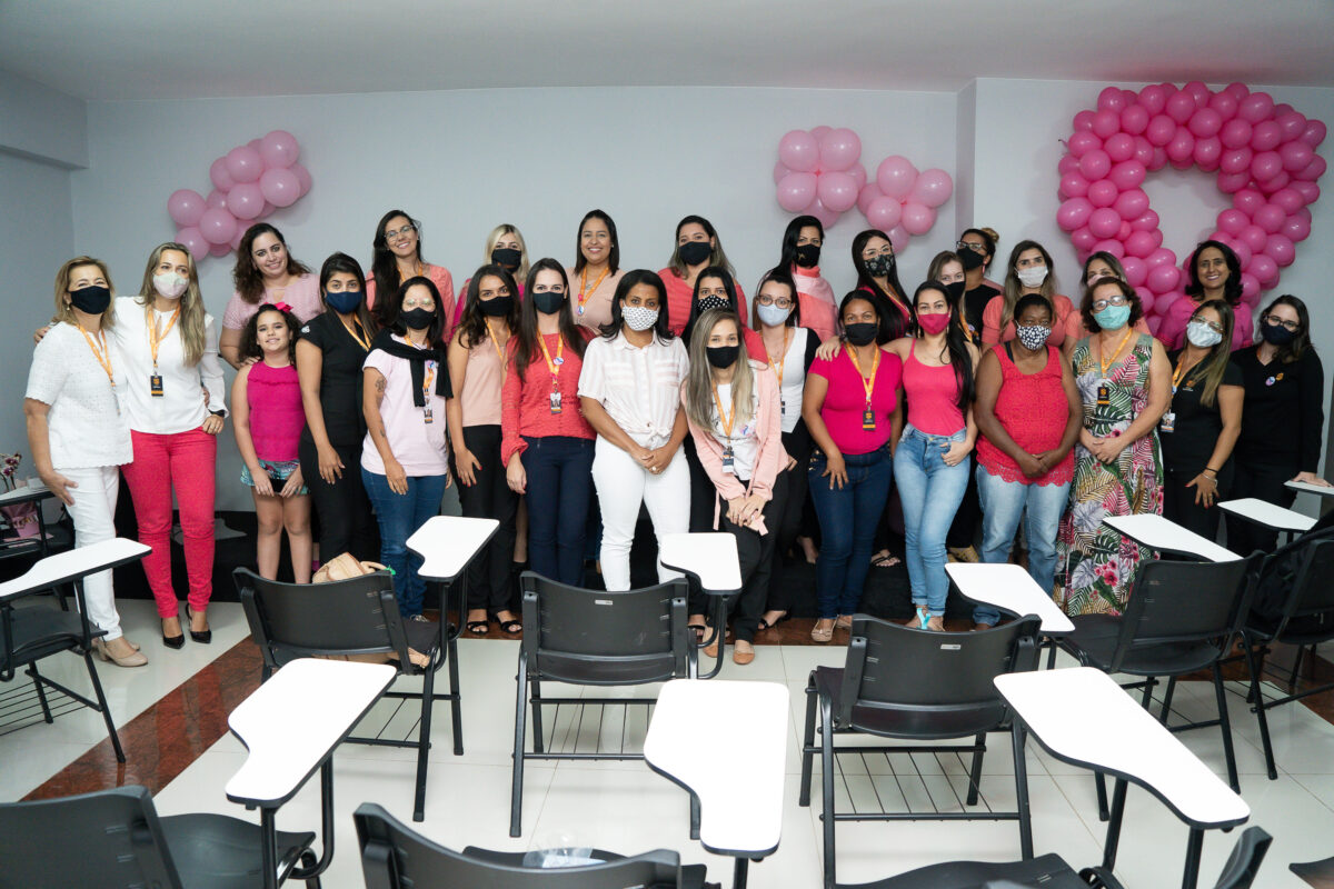 Grupo Soberana recebe terapeuta Mara Rhubia em palestra de encerramento do Outubro Rosa 1 outubro rosa 0066