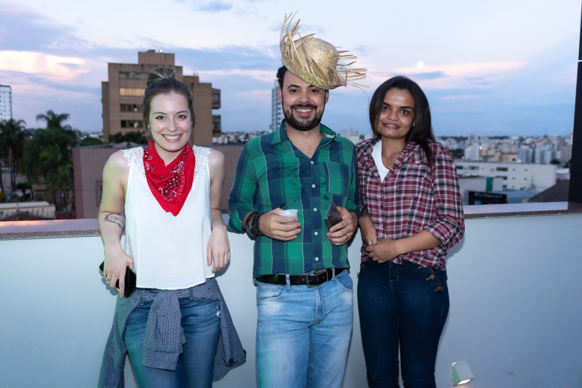 Sidney do Cerrado anima a 5ª edição do Soberana Docê 27 doce 0063